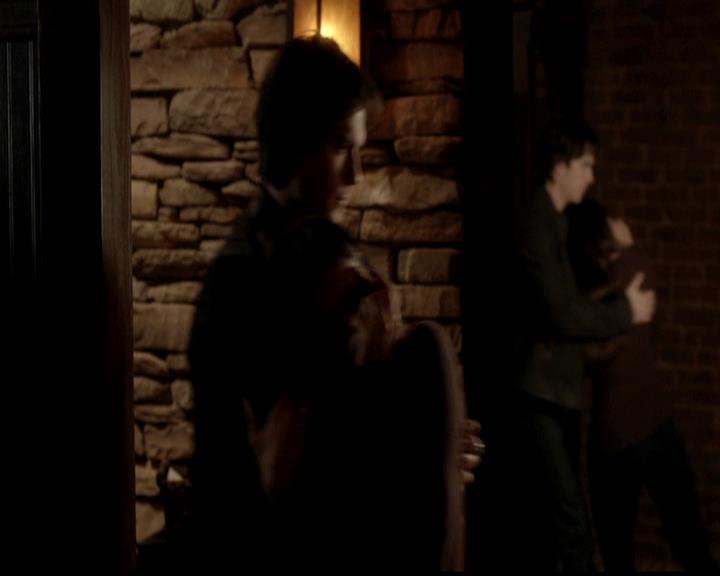 VampireDiariesWorld-dot-org_4x02Memorial0585.jpg