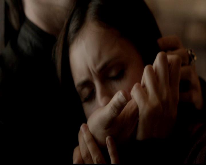 VampireDiariesWorld-dot-org_4x02Memorial0590.jpg