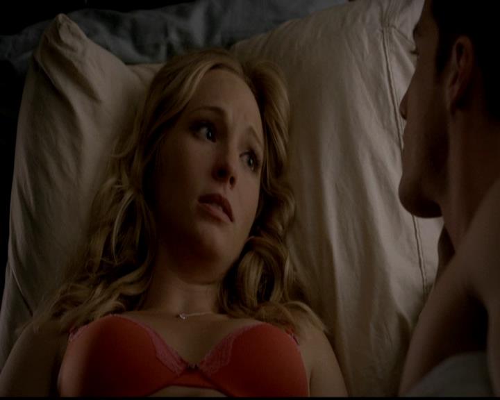 VampireDiariesWorld-dot-org_4x02Memorial0612.jpg