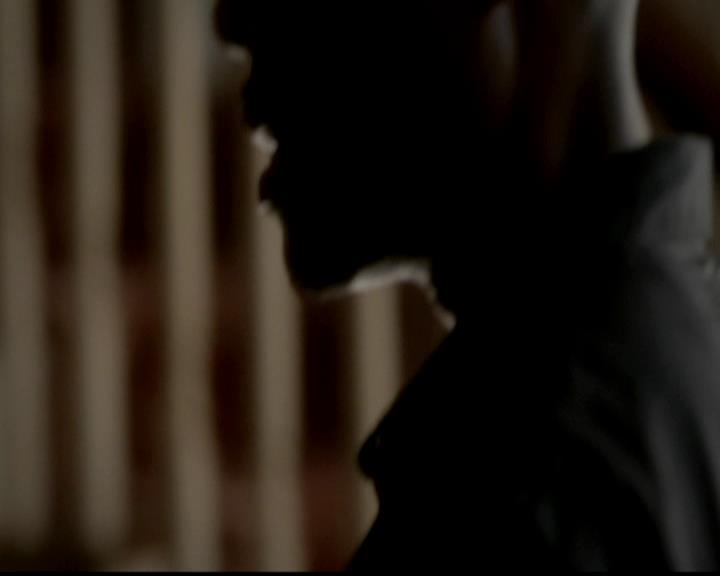 VampireDiariesWorld-dot-org_4x02Memorial0666.jpg