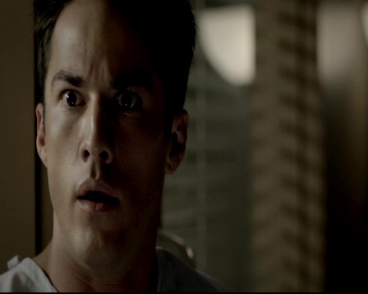 VampireDiariesWorld-dot-org_4x03TheRager0087.jpg