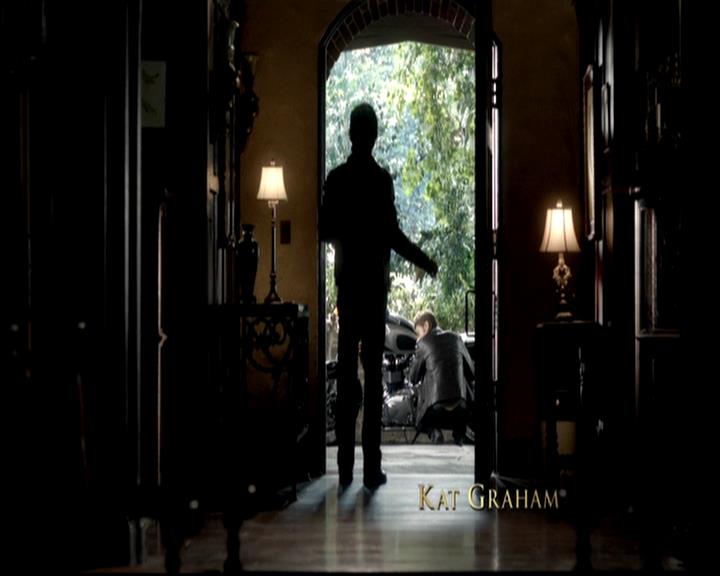 VampireDiariesWorld-dot-org_4x03TheRager0127.jpg