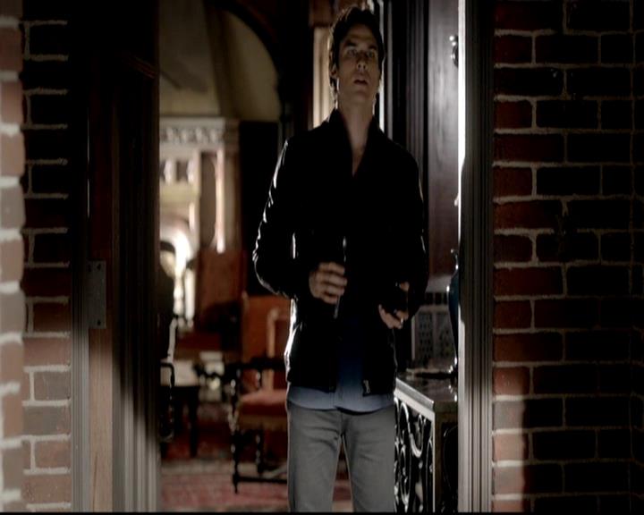 VampireDiariesWorld-dot-org_4x03TheRager0128.jpg