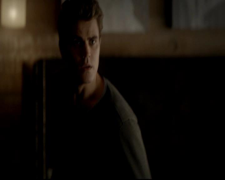 VampireDiariesWorld-dot-org_4x03TheRager1802.jpg