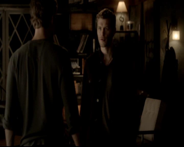 VampireDiariesWorld-dot-org_4x03TheRager1804.jpg