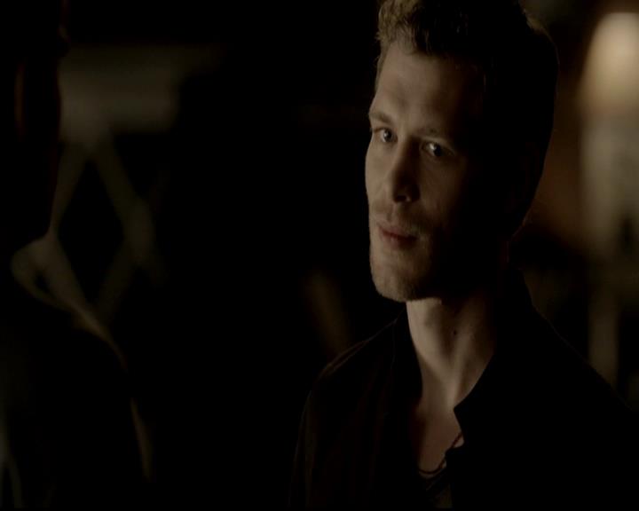 VampireDiariesWorld-dot-org_4x03TheRager1807.jpg