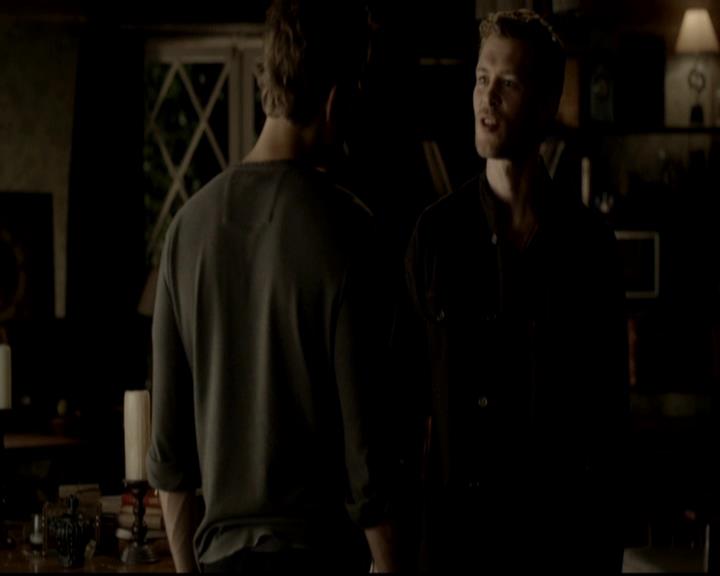 VampireDiariesWorld-dot-org_4x03TheRager1820.jpg