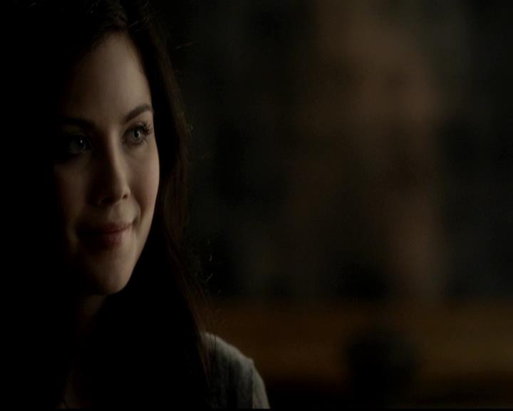 VampireDiariesWorld-dot-org_4x03TheRager1905.jpg