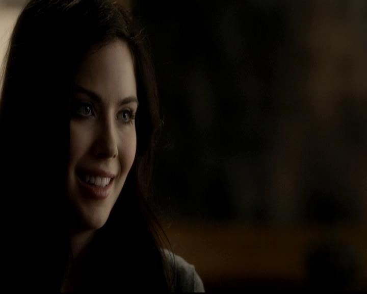 VampireDiariesWorld-dot-org_4x03TheRager1908.jpg