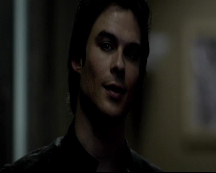 VampireDiariesWorld-dot-org_4x03TheRager1922.jpg