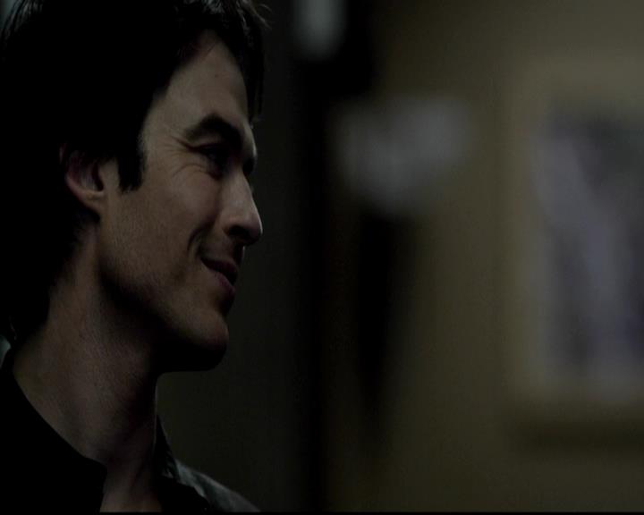 VampireDiariesWorld-dot-org_4x03TheRager1923.jpg