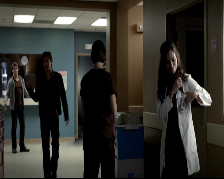 VampireDiariesWorld-dot-org_4x03TheRager1940.jpg