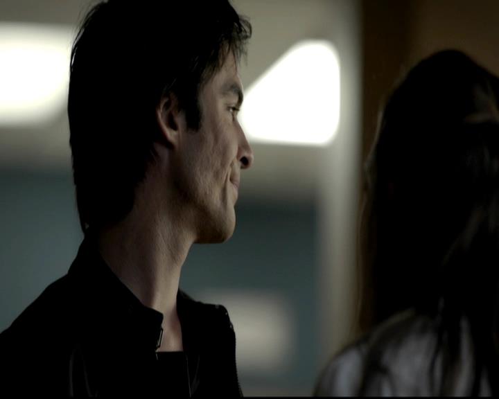 VampireDiariesWorld-dot-org_4x03TheRager1950.jpg