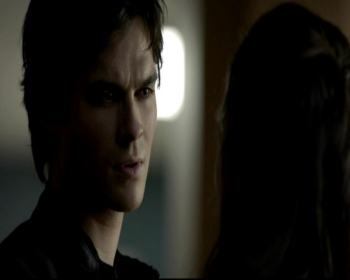 VampireDiariesWorld-dot-org_4x03TheRager1975.jpg