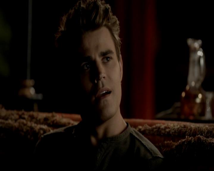 VampireDiariesWorld-dot-org_4x03TheRager1996.jpg