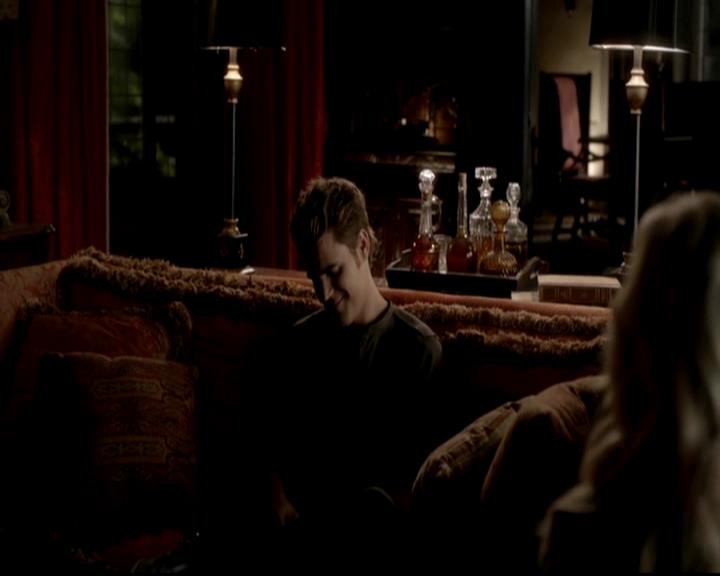 VampireDiariesWorld-dot-org_4x03TheRager2006.jpg