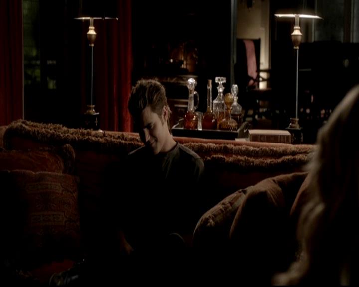 VampireDiariesWorld-dot-org_4x03TheRager2007.jpg