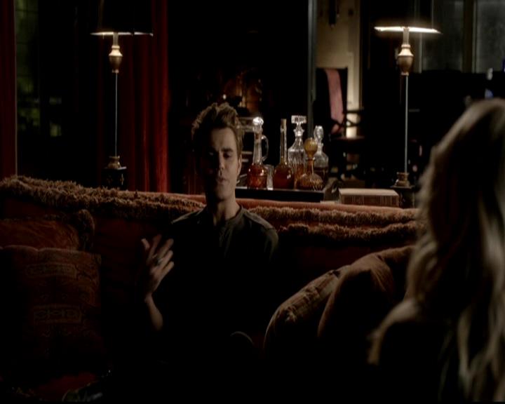 VampireDiariesWorld-dot-org_4x03TheRager2008.jpg