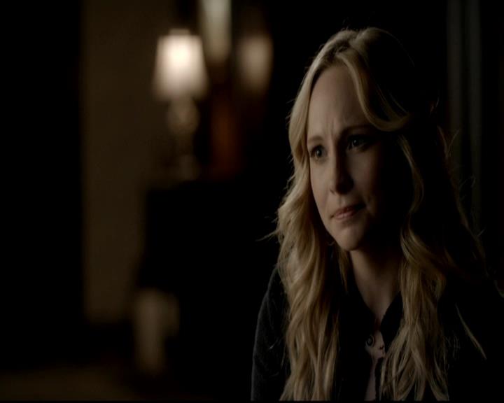 VampireDiariesWorld-dot-org_4x03TheRager2010.jpg