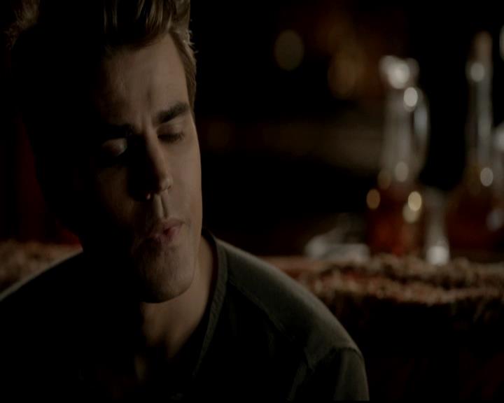 VampireDiariesWorld-dot-org_4x03TheRager2023.jpg