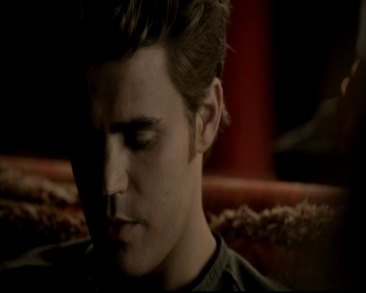 VampireDiariesWorld-dot-org_4x03TheRager2060.jpg