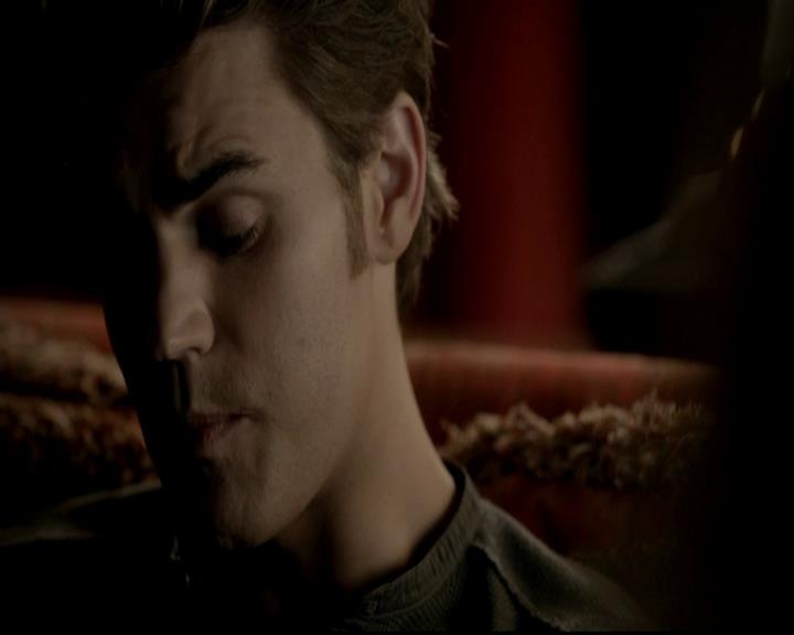 VampireDiariesWorld-dot-org_4x03TheRager2070.jpg