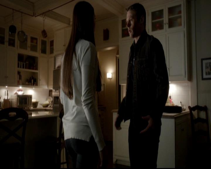 VampireDiariesWorld-dot-org_4x03TheRager2113.jpg