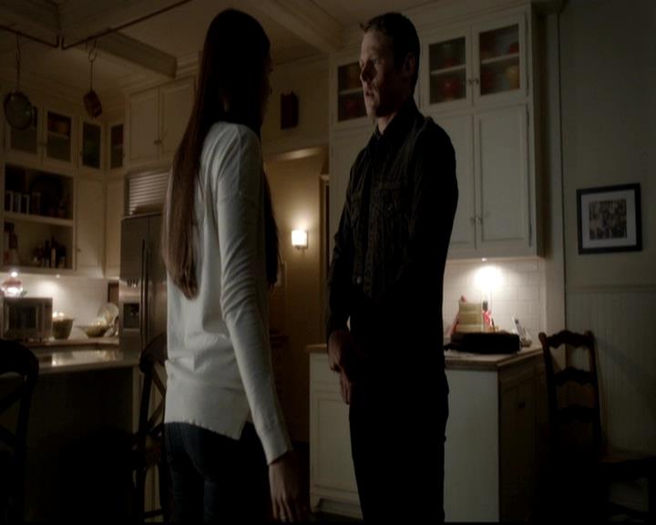 VampireDiariesWorld-dot-org_4x03TheRager2117.jpg