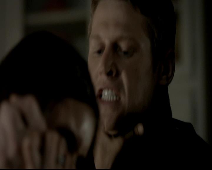 VampireDiariesWorld-dot-org_4x03TheRager2180.jpg