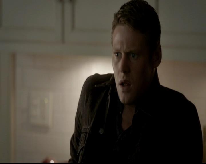 VampireDiariesWorld-dot-org_4x03TheRager2197.jpg