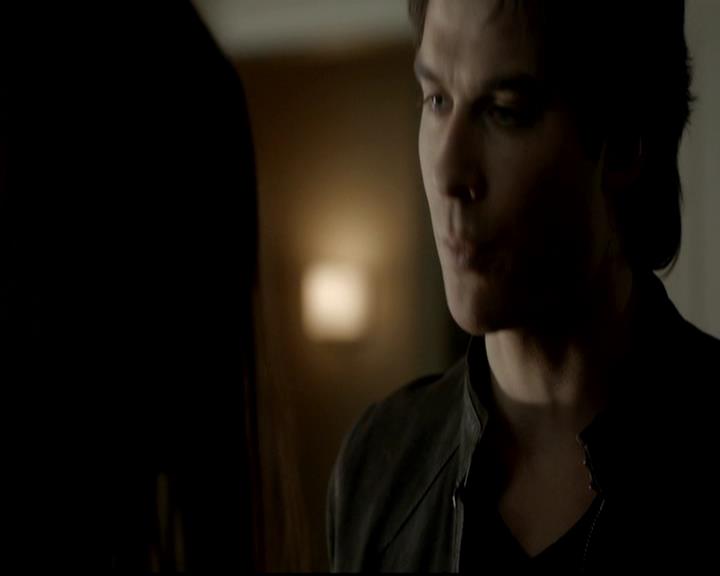 VampireDiariesWorld-dot-org_4x03TheRager2222.jpg