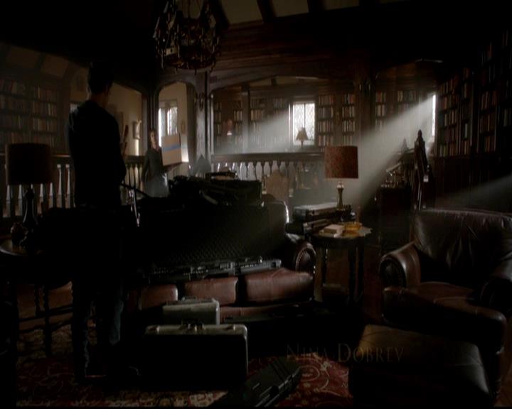 VampireDiariesWorld-dot-org_4x04TheFive0065.jpg