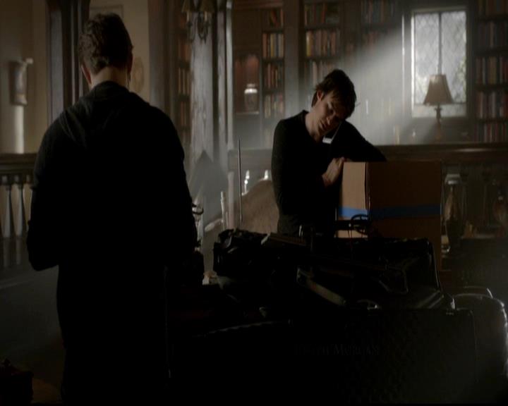 VampireDiariesWorld-dot-org_4x04TheFive0097.jpg