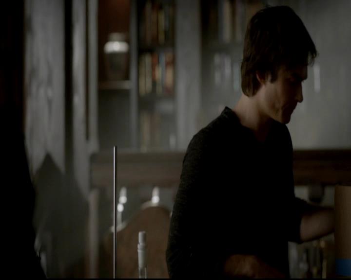 VampireDiariesWorld-dot-org_4x04TheFive0110.jpg