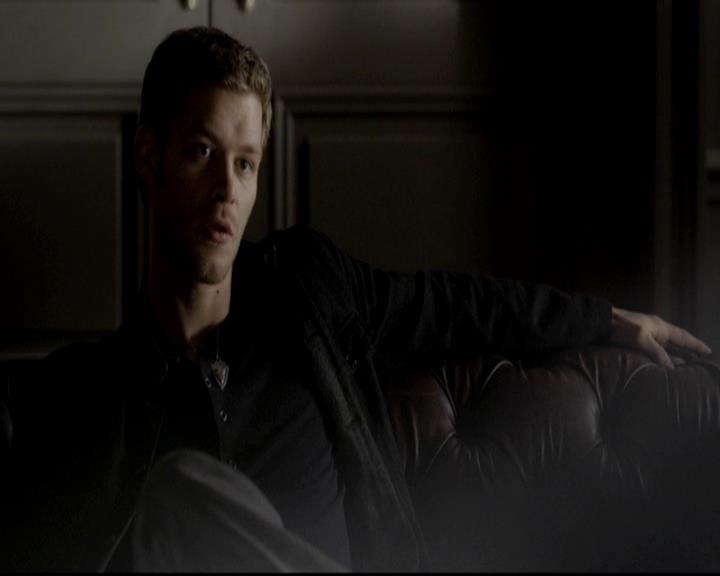 VampireDiariesWorld-dot-org_4x04TheFive0605.jpg