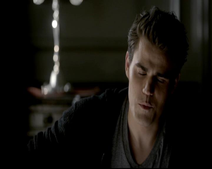 VampireDiariesWorld-dot-org_4x04TheFive0614.jpg