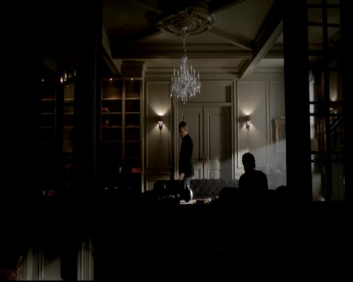 VampireDiariesWorld-dot-org_4x04TheFive0624.jpg