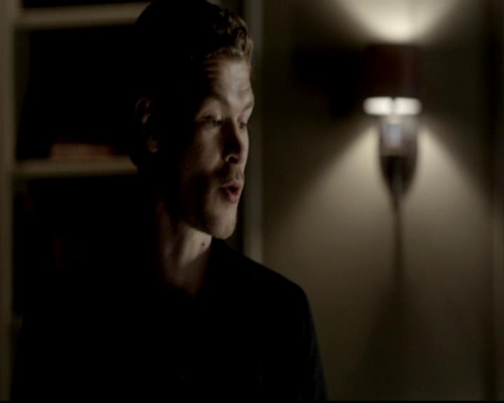 VampireDiariesWorld-dot-org_4x04TheFive0626.jpg