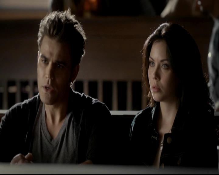 VampireDiariesWorld-dot-org_4x04TheFive0703.jpg