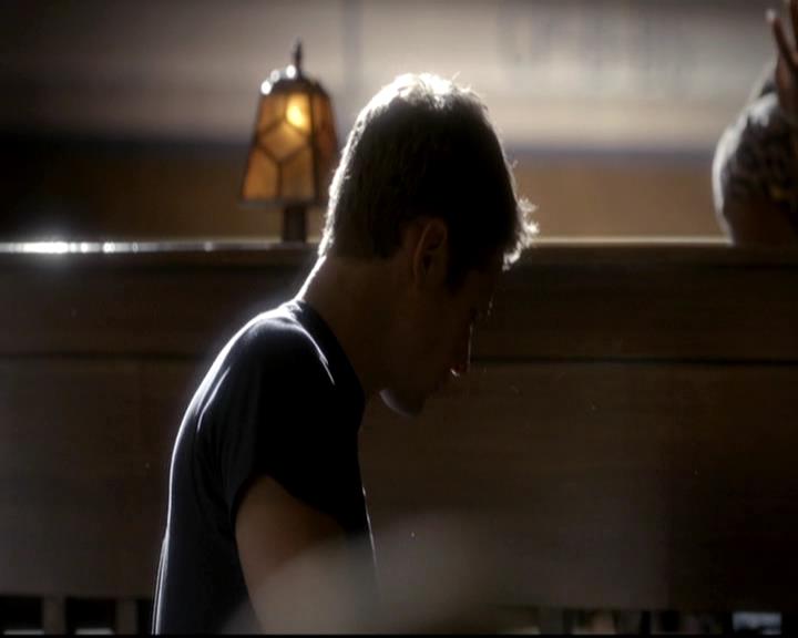 VampireDiariesWorld-dot-org_4x04TheFive0719.jpg