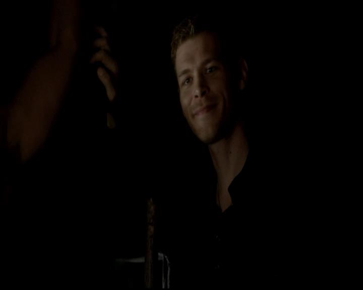 VampireDiariesWorld-dot-org_4x04TheFive0825.jpg