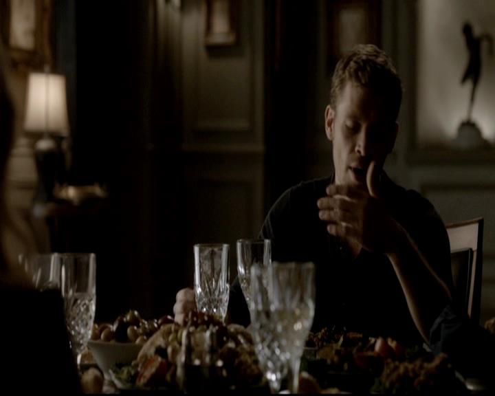 VampireDiariesWorld-dot-org_4x04TheFive0855.jpg