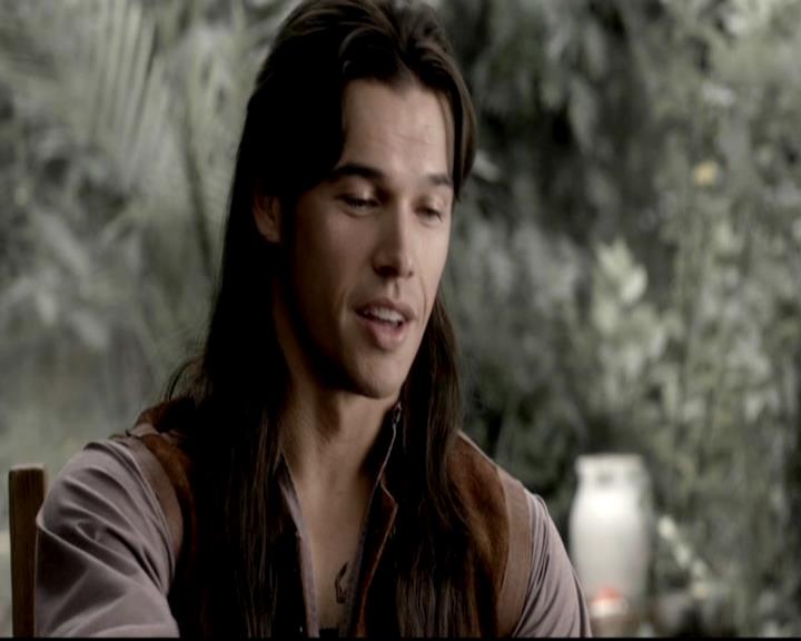 VampireDiariesWorld-dot-org_4x04TheFive0917.jpg