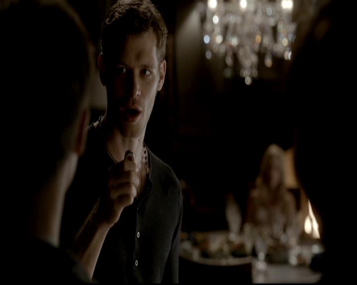 VampireDiariesWorld-dot-org_4x04TheFive0989.jpg