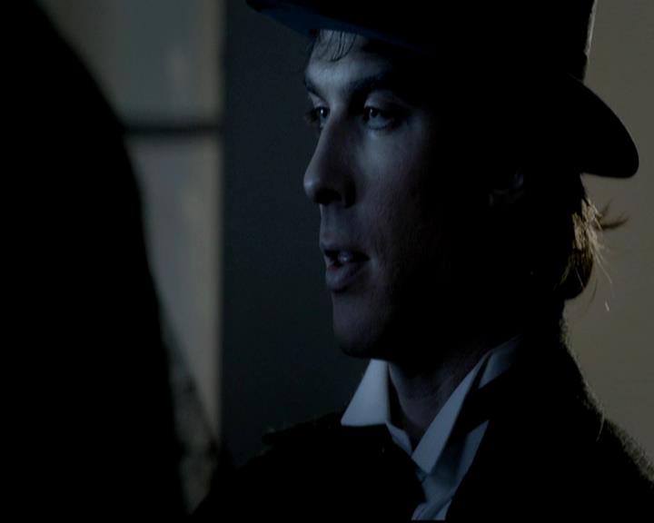 VampireDiariesWorld-dot-org_4x04TheFive1008.jpg