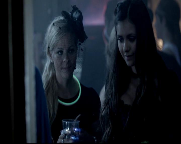 VampireDiariesWorld-dot-org_4x04TheFive1061.jpg