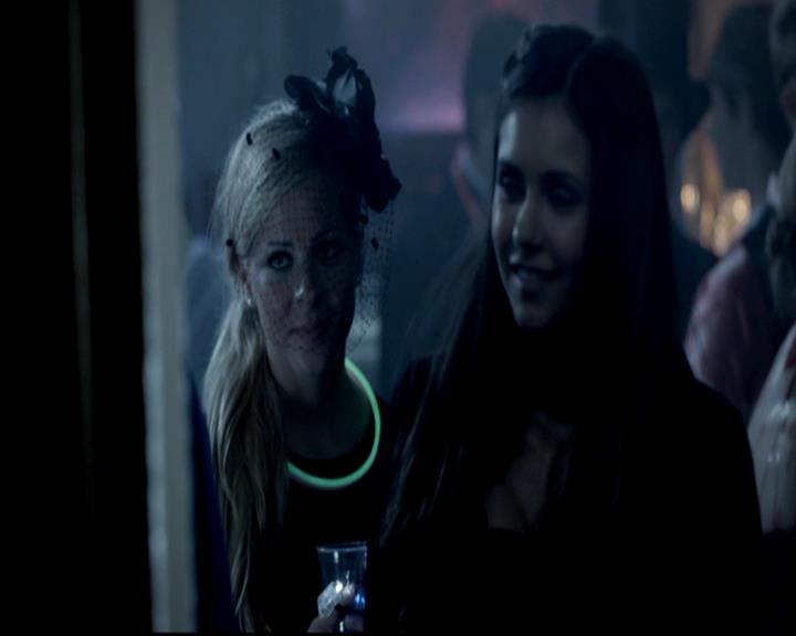 VampireDiariesWorld-dot-org_4x04TheFive1065.jpg