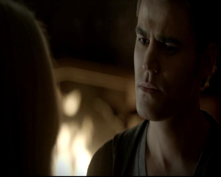 VampireDiariesWorld-dot-org_4x04TheFive1980.jpg