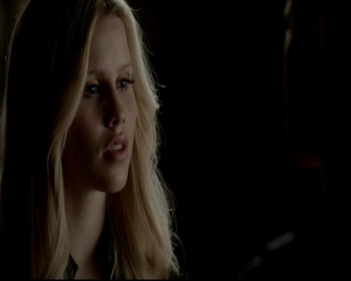 VampireDiariesWorld-dot-org_4x04TheFive1982.jpg