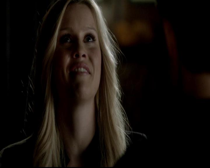 VampireDiariesWorld-dot-org_4x04TheFive1992.jpg